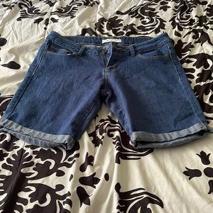 Medium wash jean shorts